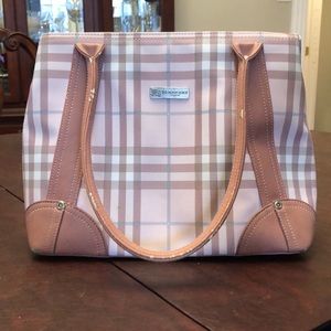 Burberry purse